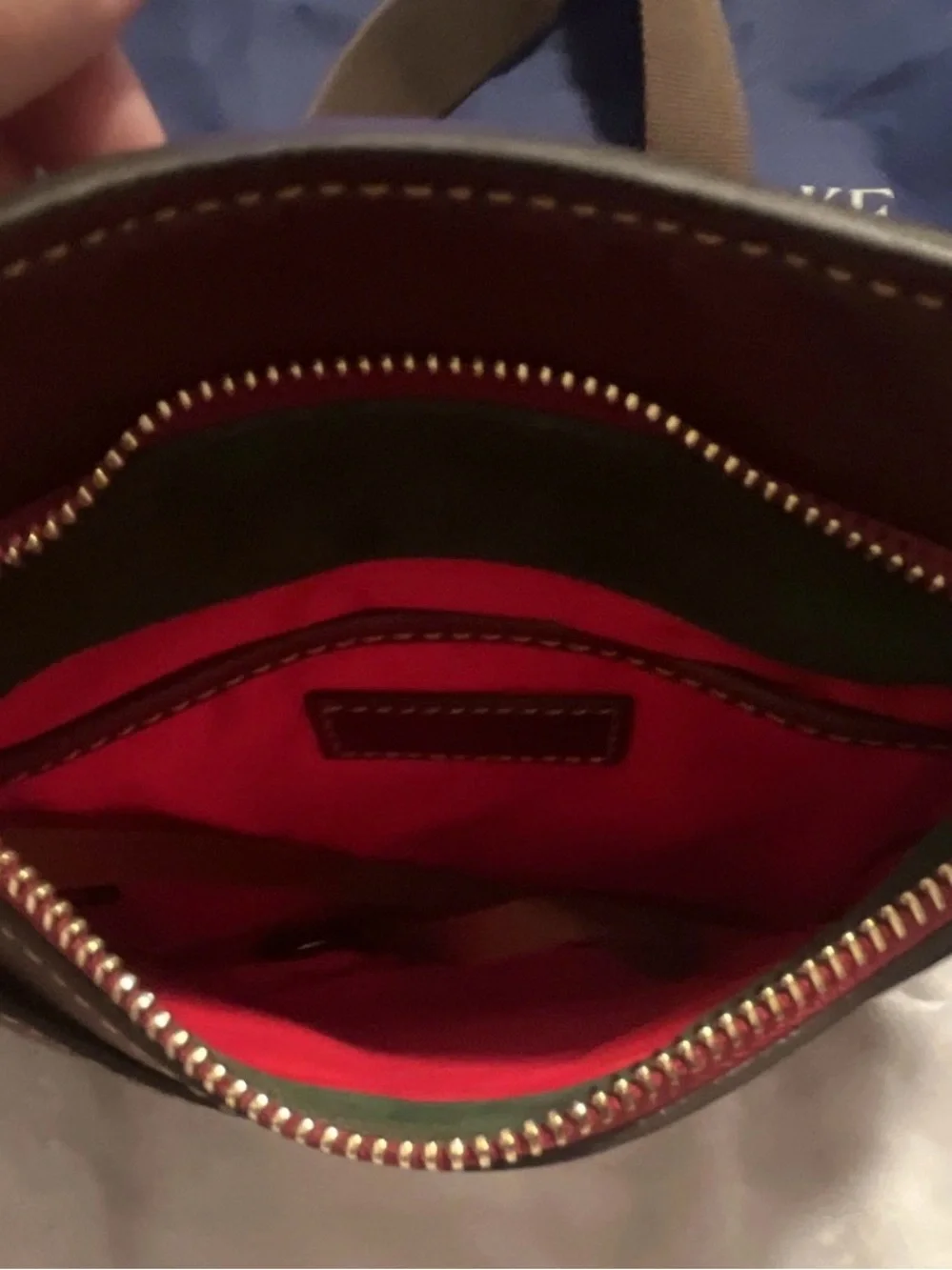 Dooney and Bourke crossbody bag